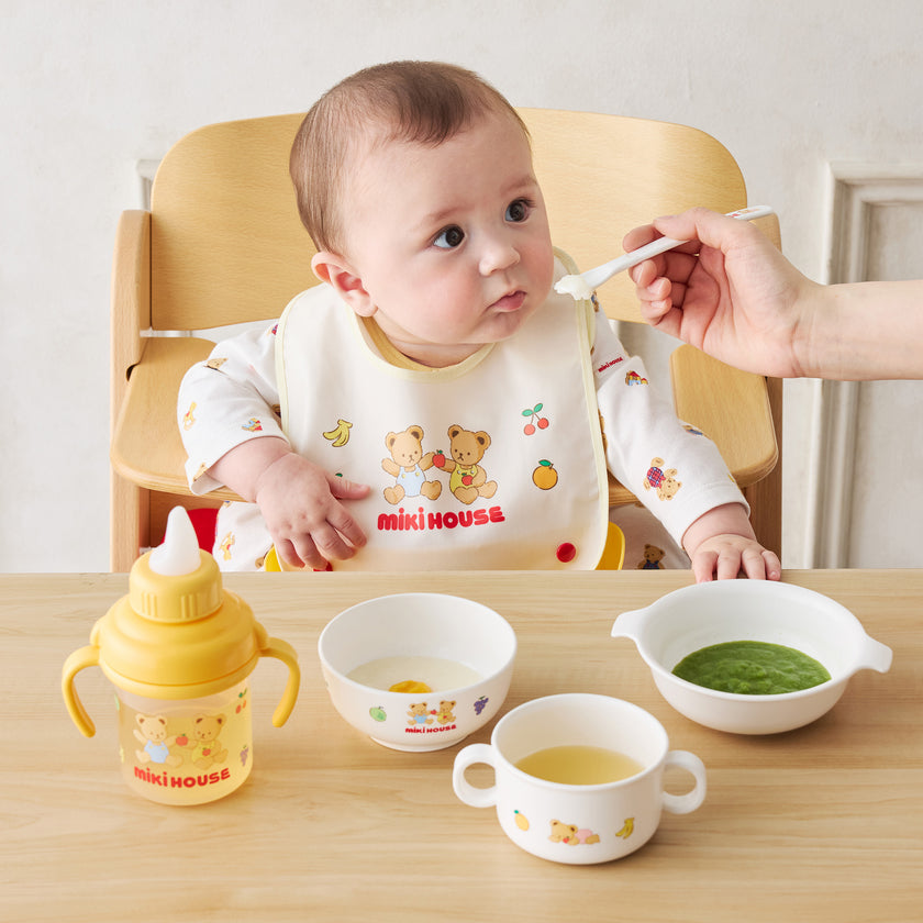 赤ちゃんのための食器セット